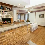 Pansion Cirjak Maison d'hôtes 3*