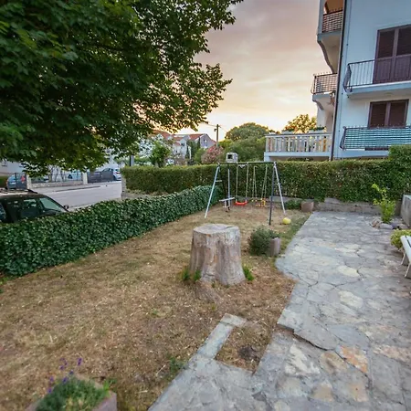 게스트하우스 Pansion Cirjak 3*