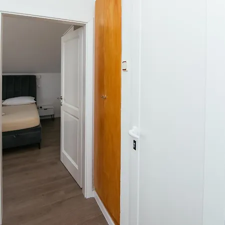 Pansion Cirjak 3* Sveti Filip i Jakov