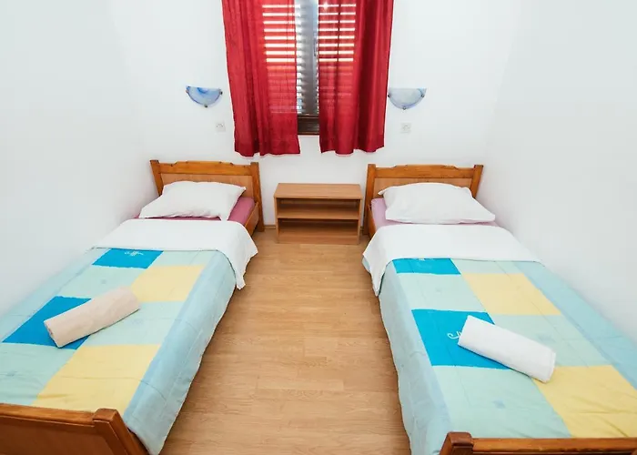 Gostinjska kuća Pansion Cirjak 3*