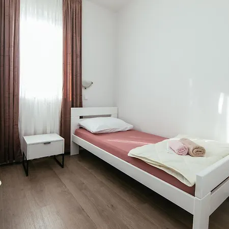 招待所 Pansion Cirjak