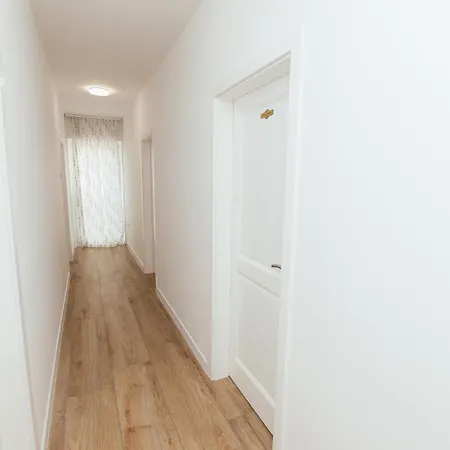 Pansion Cirjak Affittacamere 3*